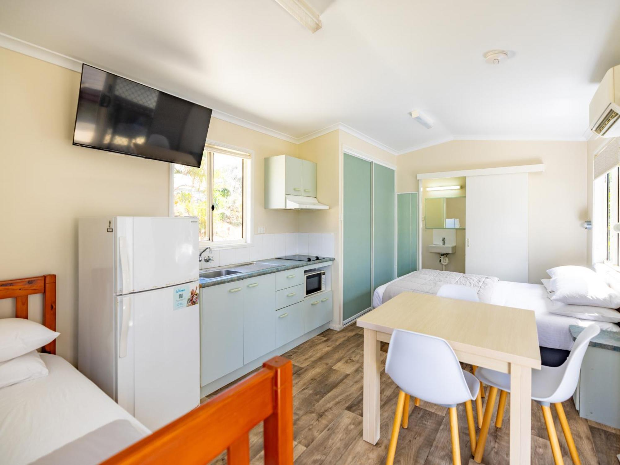 Nrma Capricorn Yeppoon Holiday Park Kinka Beach Bilik gambar